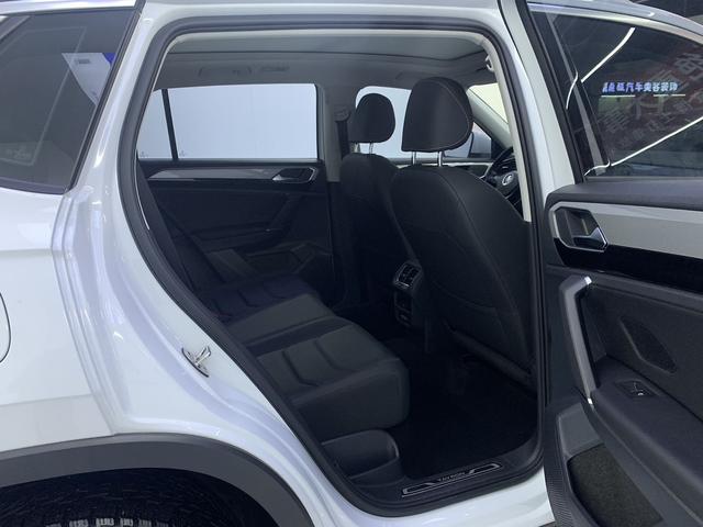 Volkswagen Tayron 2022, фото 15