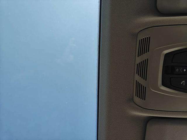 BMW 1 Series 2021, фото 16