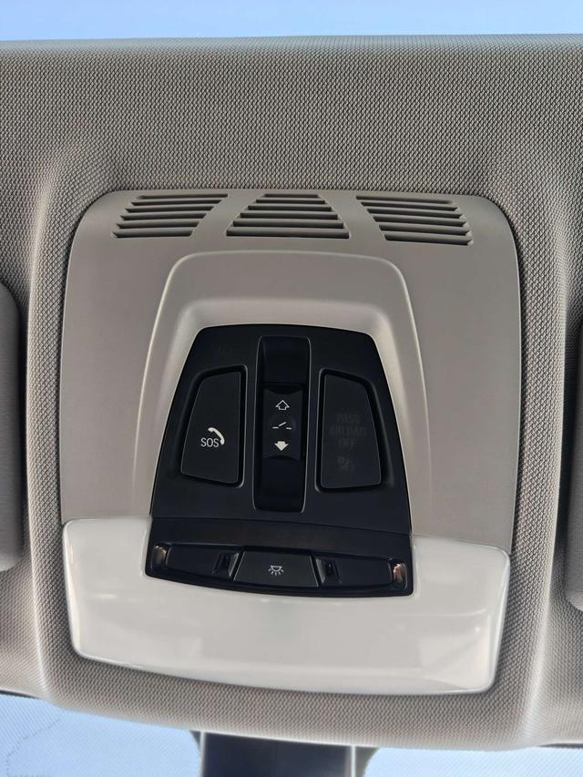 BMW 1 Series 2021, фото 17