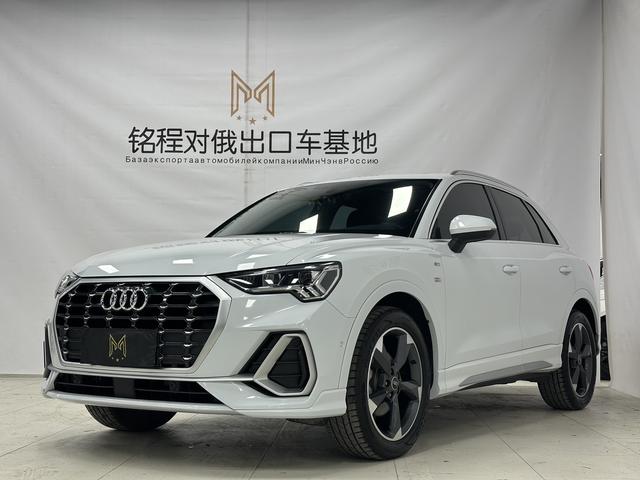 Audi Q3 2022, 1.4 л турбо, робот (DCT), передний, пробег 53 000 км — авто из Китая с пробегом