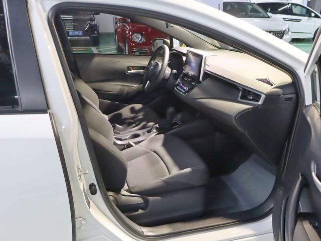 Toyota Corolla 2022, фото 16