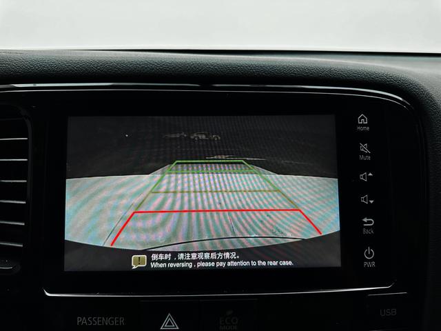 Mitsubishi Outlander 2021, фото 14