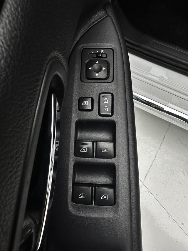 Mitsubishi Outlander 2021, фото 17