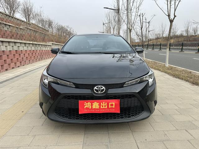 Toyota Corolla 2022, фото 2