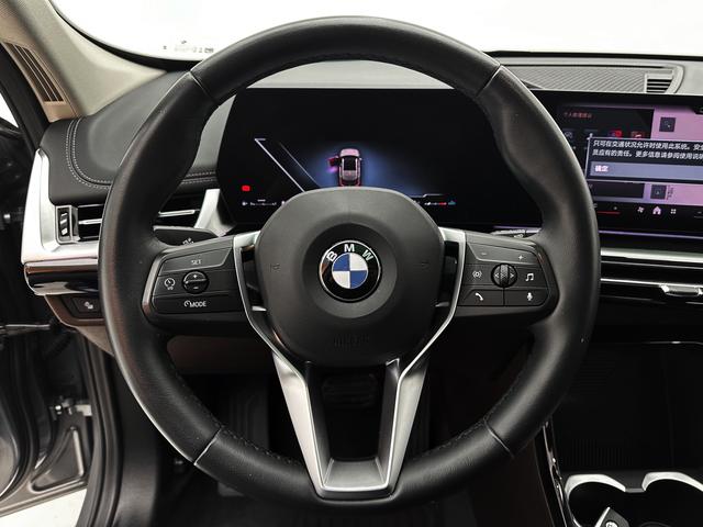 BMW X1 2023, фото 11
