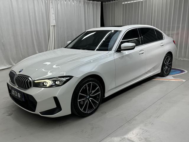 BMW 3 2023, 2 л турбо, автомат, задний, пробег 37 000 км — авто из Китая с пробегом