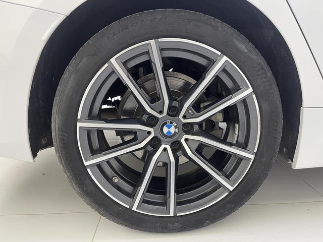 BMW 3 2023, фото 14