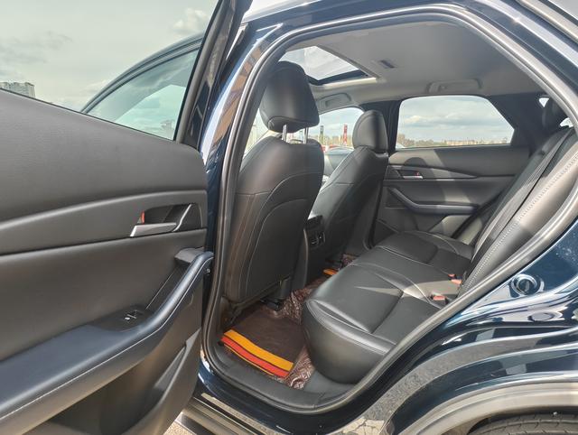Mazda CX-30 2021, фото 15