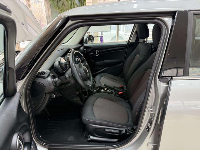 MINI Cooper 2023, фото 16