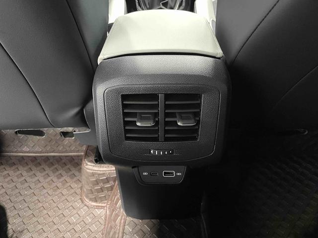 Volkswagen Tharu 2025, фото 12
