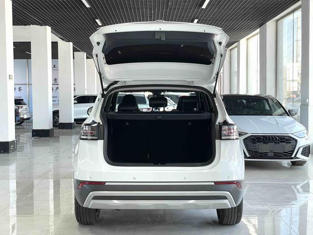 Volkswagen Tharu 2025, фото 15