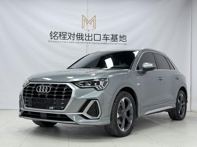 Audi Q3 2022, 1.4 л турбо, робот (DCT), передний, пробег 34 000 км — авто из Китая с пробегом