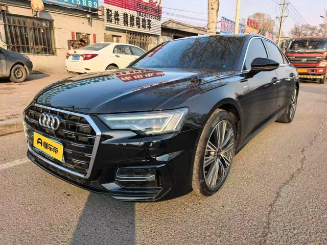 Audi A6L 2022, 2 л турбо, робот (DCT), полный, пробег 90 000 км — авто из Китая с пробегом