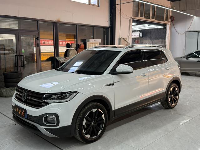 Volkswagen Tayron 2023, 1.2 л турбо, робот (DCT), передний, пробег 60 000 км — авто из Китая с пробегом