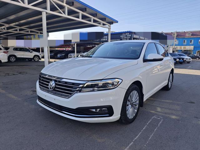 Volkswagen Lavida 2021, 1.4 л турбо, робот (DCT), передний, пробег 80 000 км — авто из Китая с пробегом