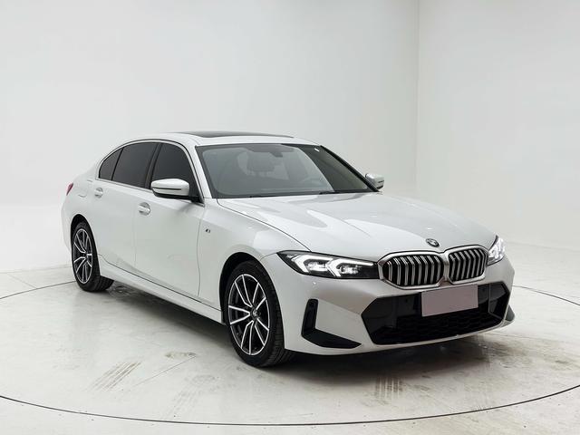 BMW 3 2023, фото 3