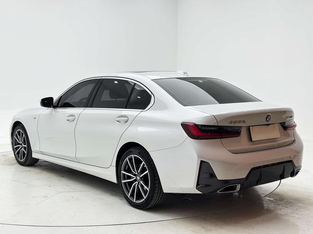 BMW 3 2023, фото 4