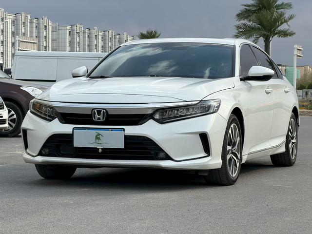 Honda Inspire 2022, 2 л, вариатор (CVT), передний, пробег 60 000 км — авто из Китая с пробегом