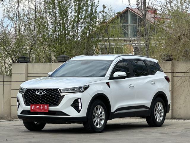 Chery Tiggo 7 Pro 2023, 1.5 л турбо, вариатор (CVT), передний, пробег 38 000 км — авто из Китая с пробегом