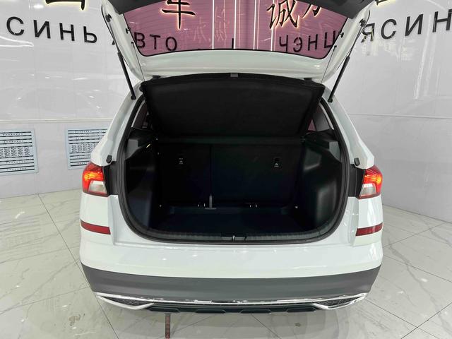 Skoda Kamiq 2023, фото 16