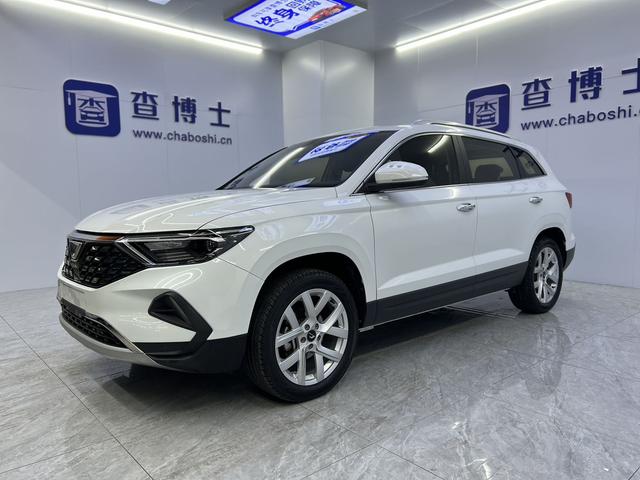 Jetta VS7 2022, 1.4 л турбо, автомат, передний, пробег 33 000 км — авто из Китая с пробегом