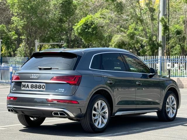 Audi Q5L 2023, фото 12