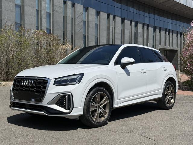 Audi Q2L 2022, 1.4 л турбо, робот (DCT), передний, пробег 41 000 км — авто из Китая с пробегом