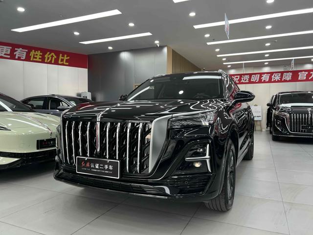 Hongqi HS5 2023, 2 л турбо, автомат, передний, пробег 47 000 км — авто из Китая с пробегом