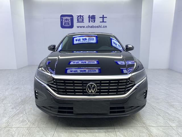Volkswagen Passat 2023, фото 2