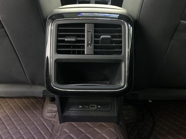 Volkswagen Passat 2023, фото 12