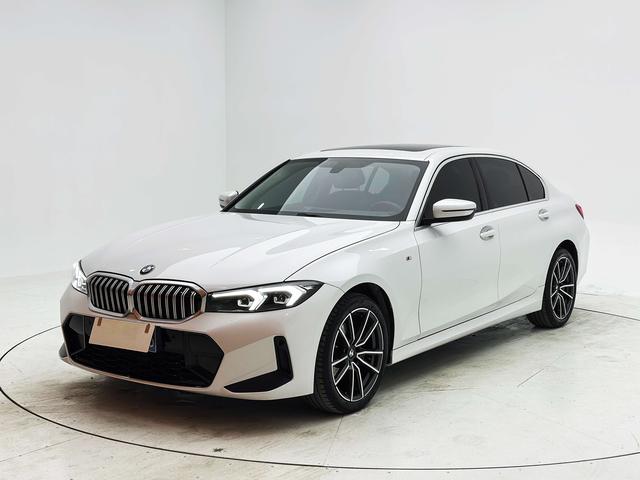 BMW 3 2023, 2 л турбо, автомат, задний, пробег 36 000 км — авто из Китая с пробегом