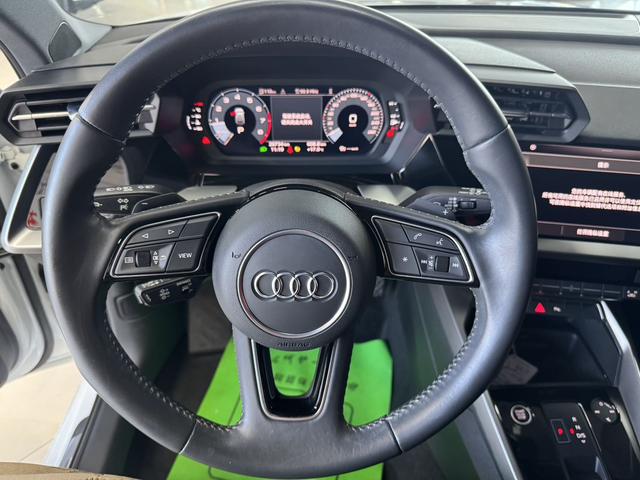 Audi A3 2022, фото 11