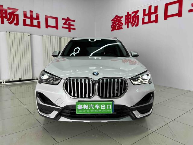 BMW X1 2022, фото 2