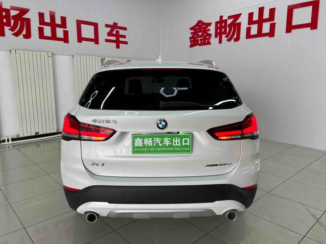 BMW X1 2022, фото 5