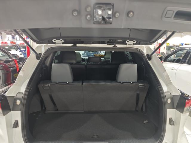 Toyota Crown 2024, фото 11