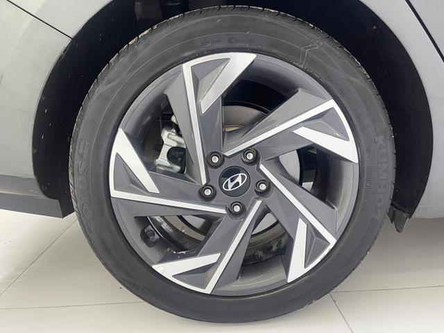 Hyundai Elantra 2023, фото 15