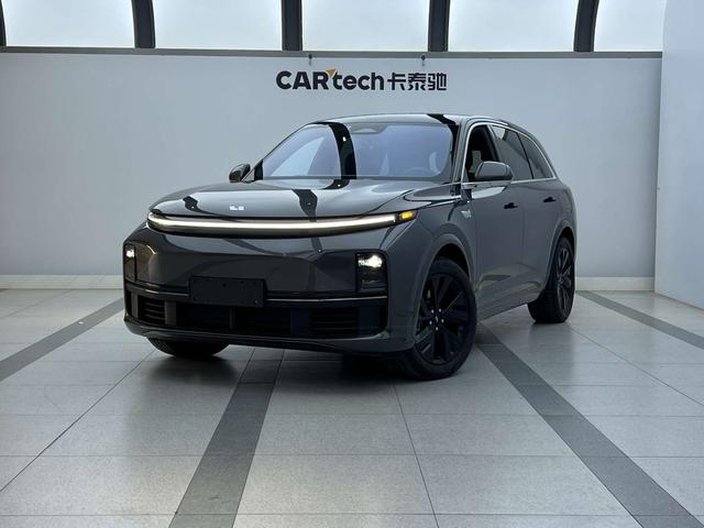 Li Auto L7 2023, 1.5 л турбо, электропривод, полный, пробег 30 000 км — авто из Китая с пробегом