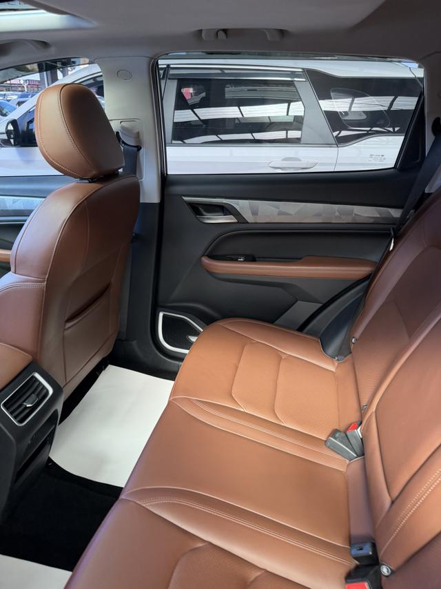 Geely Emgrand X6 2021, фото 15