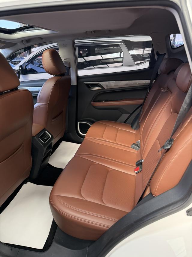 Geely Emgrand X6 2021, фото 16