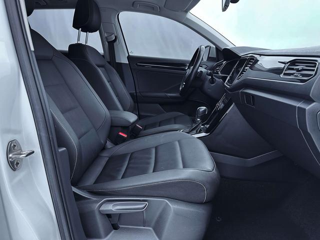 Volkswagen T-Roc 2021, фото 15