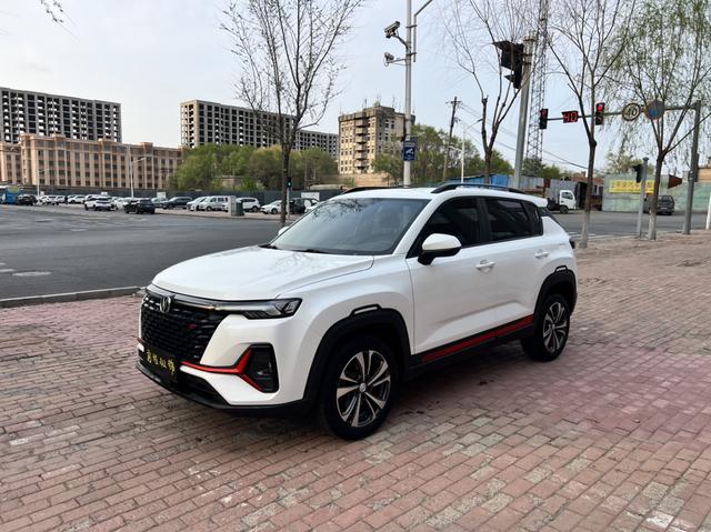 Changan CS35 PLUS 2022, 1.4 л турбо, робот (DCT), передний, пробег 48 000 км — авто из Китая с пробегом