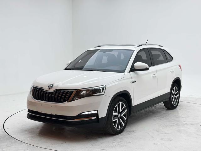 Skoda Kamiq 2022, 1.5 л, автомат, передний, пробег 43 000 км — авто из Китая с пробегом