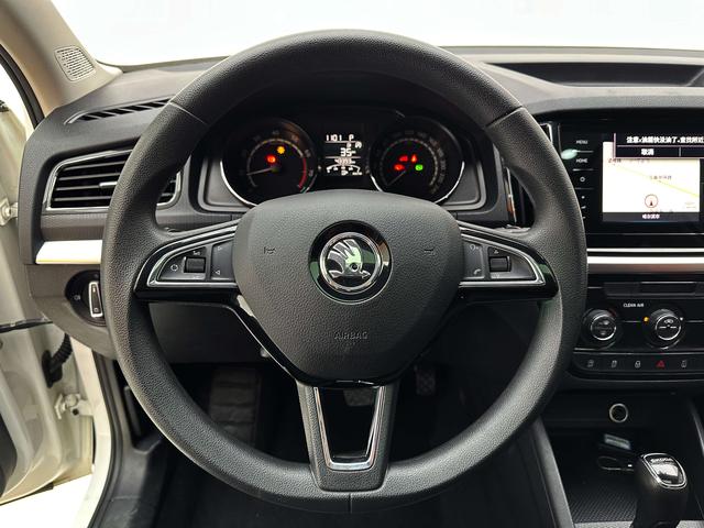 Skoda Kamiq 2022, фото 11