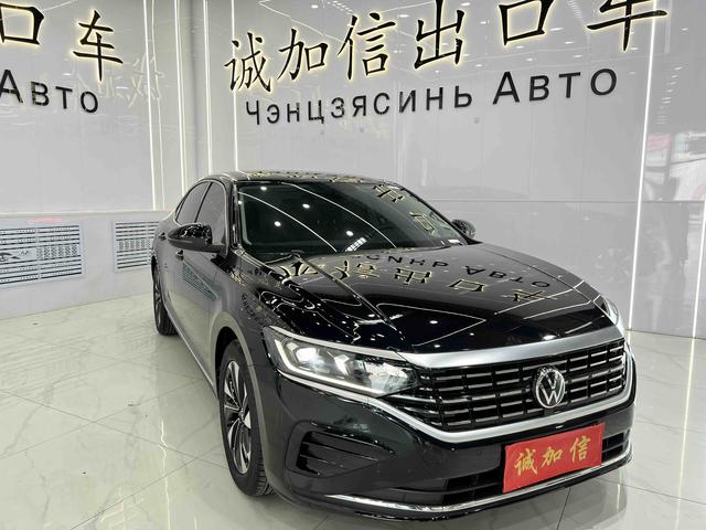 Volkswagen Passat 2022, фото 2