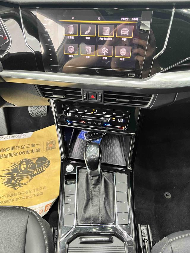 Volkswagen Passat 2022, фото 13