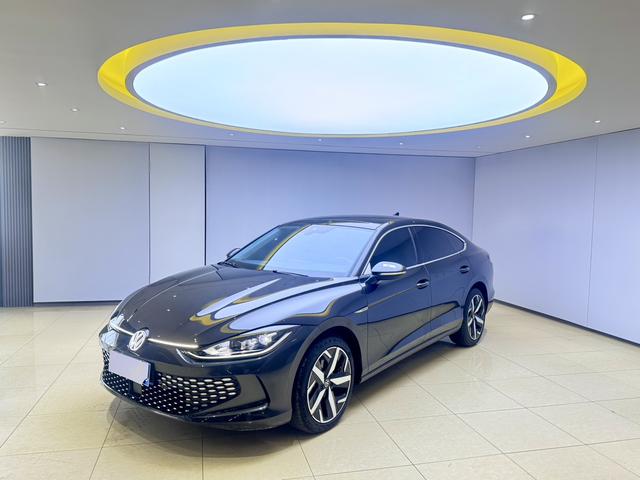 Volkswagen Lingdu 2023, 1.4 л турбо, робот (DCT), передний, пробег 35 000 км — авто из Китая с пробегом