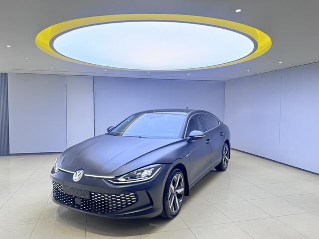 Volkswagen Lingdu 2023, 1.4 л турбо, робот (DCT), передний, пробег 37 000 км — авто из Китая с пробегом