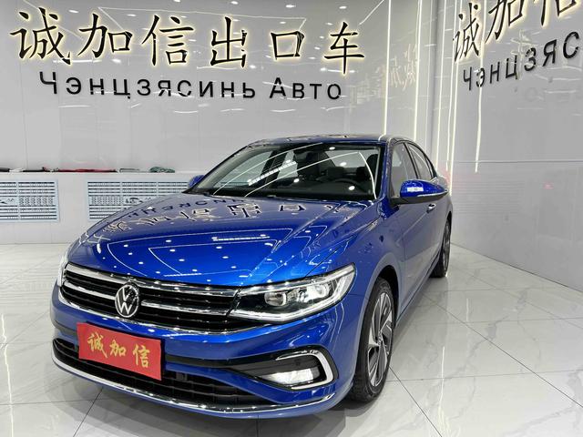 Volkswagen Bora 2023, 1.2 л турбо, робот (DCT), передний, пробег 27 000 км — авто из Китая с пробегом