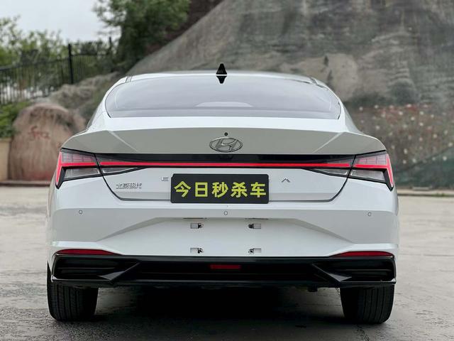 Hyundai Elantra 2021, фото 8