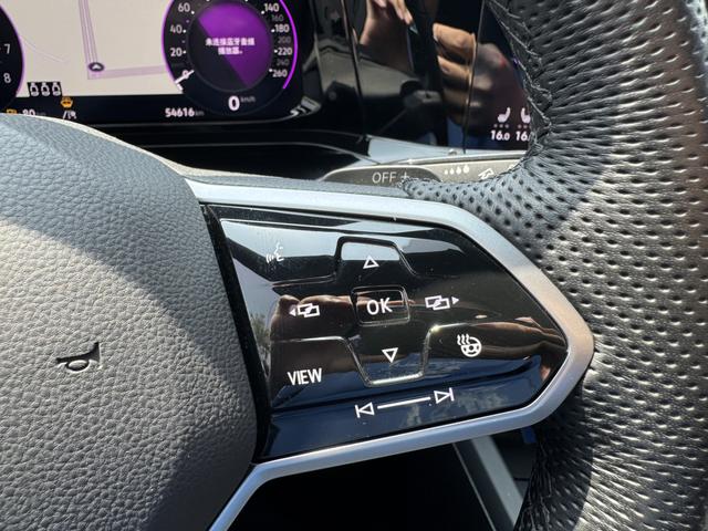 Volkswagen Golf 2023, фото 15
